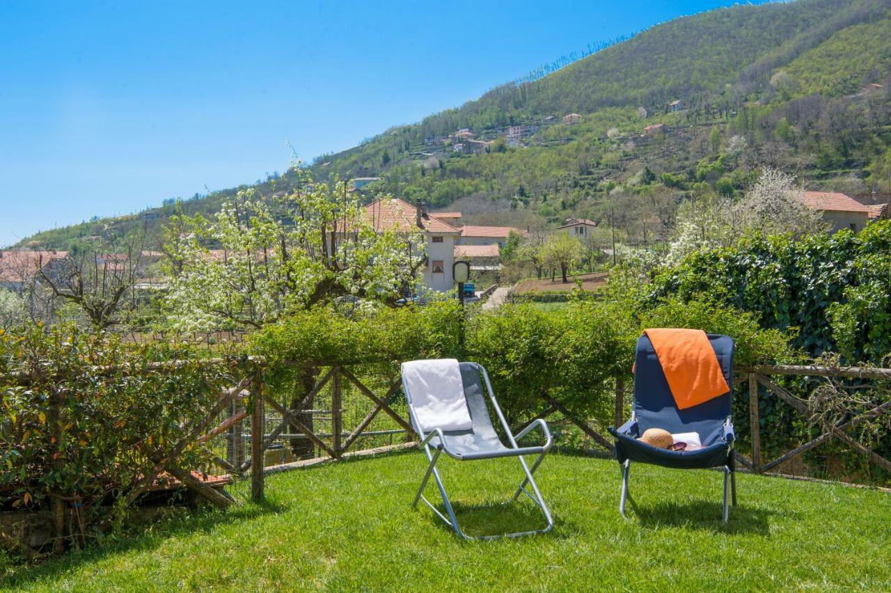 Al Cortile Di Nonno Luigi Villa Аджерола Екстериор снимка